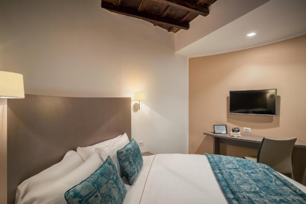 Reginella Suites image 14